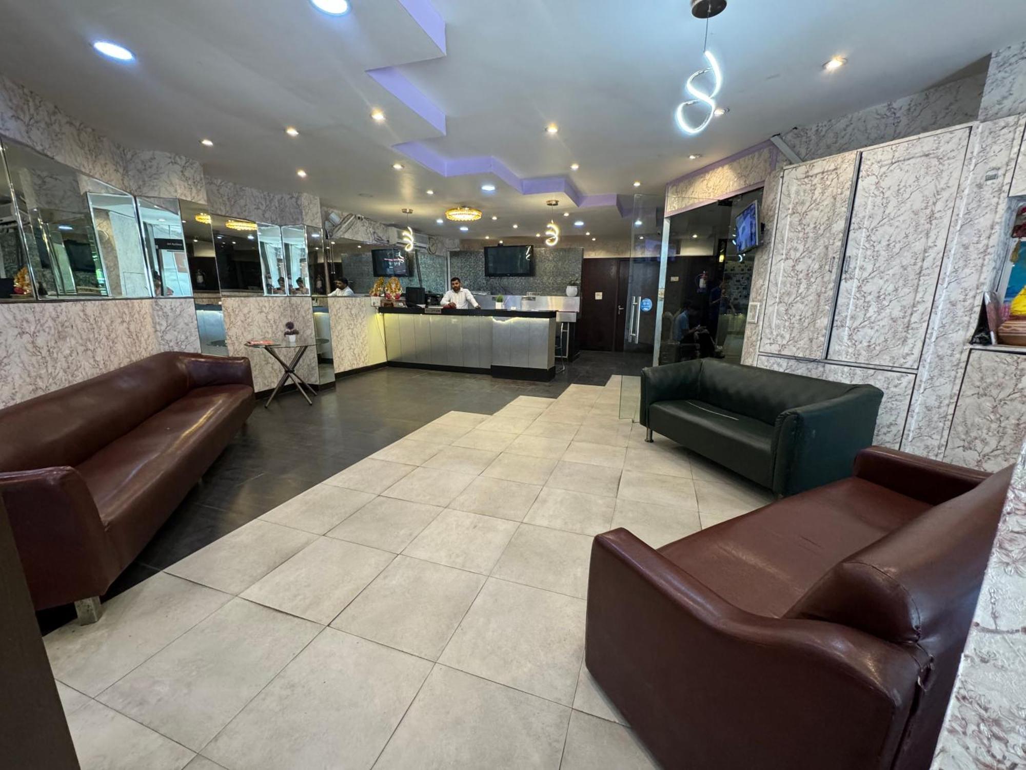 Airport Hotel Port View New Delhi Ngoại thất bức ảnh