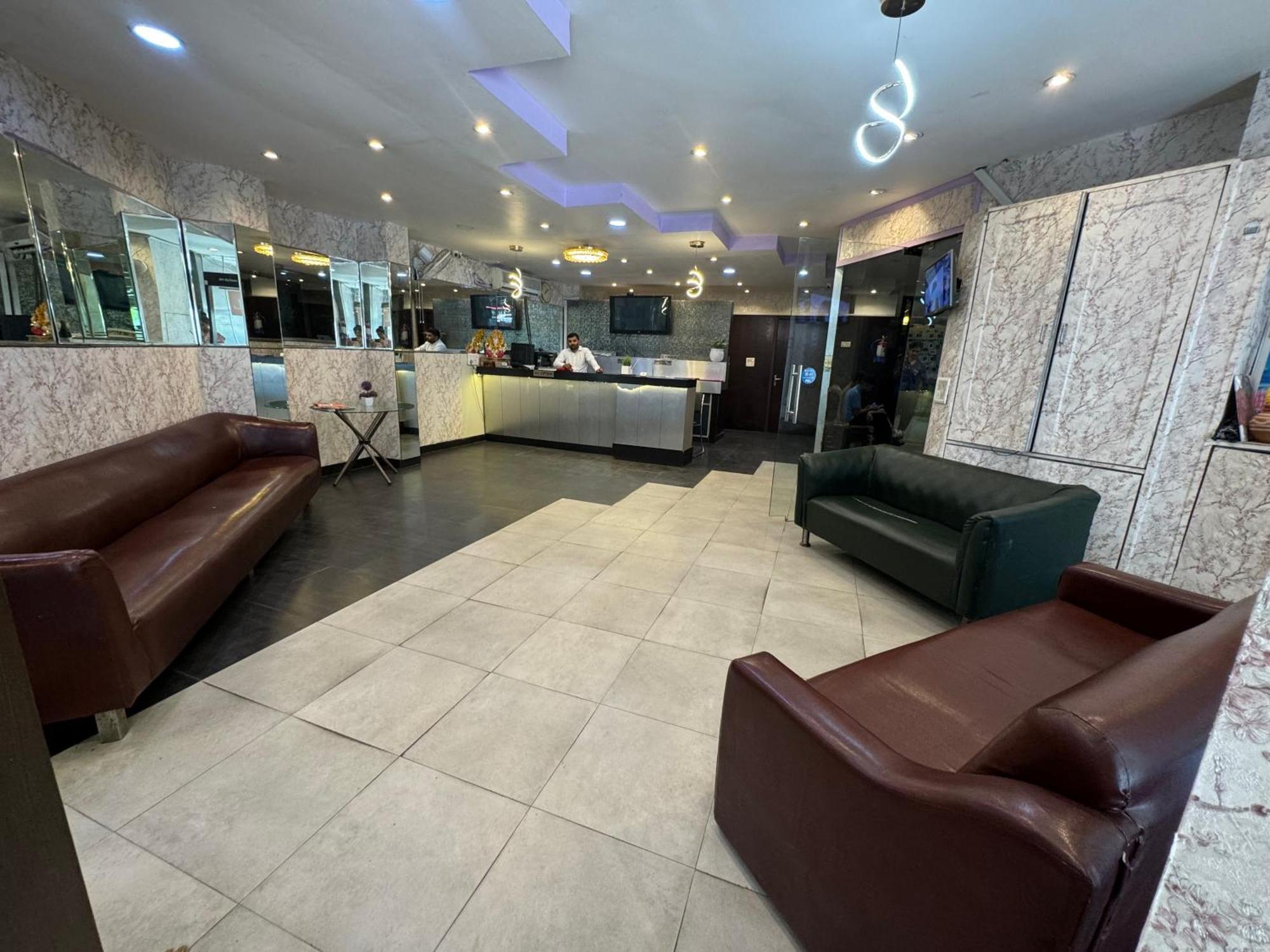 Airport Hotel Port View New Delhi Ngoại thất bức ảnh