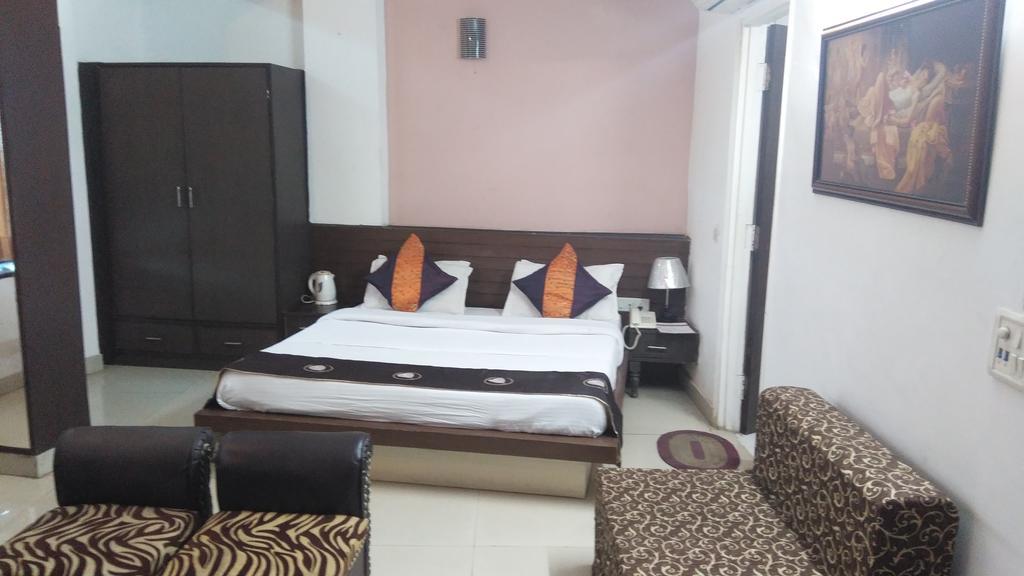 Airport Hotel Port View New Delhi Ngoại thất bức ảnh