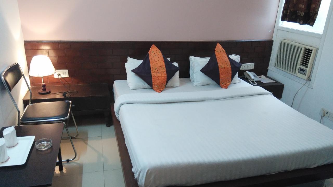 Airport Hotel Port View New Delhi Phòng bức ảnh