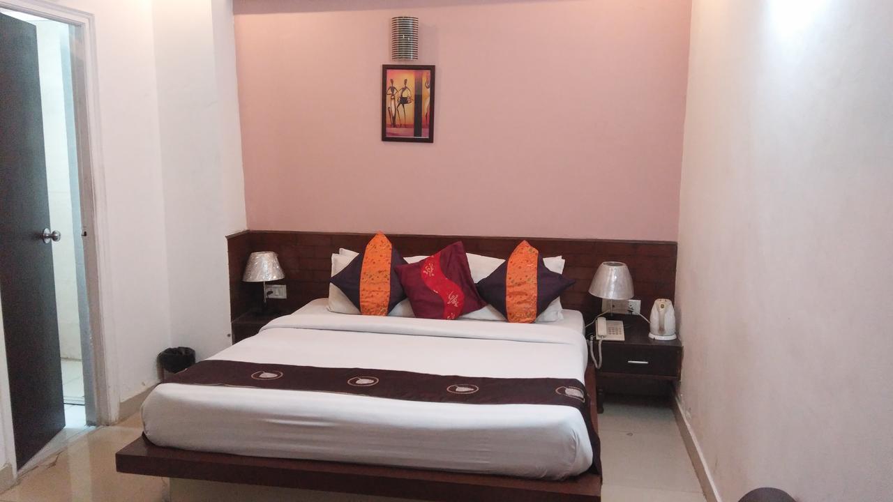 Airport Hotel Port View New Delhi Phòng bức ảnh
