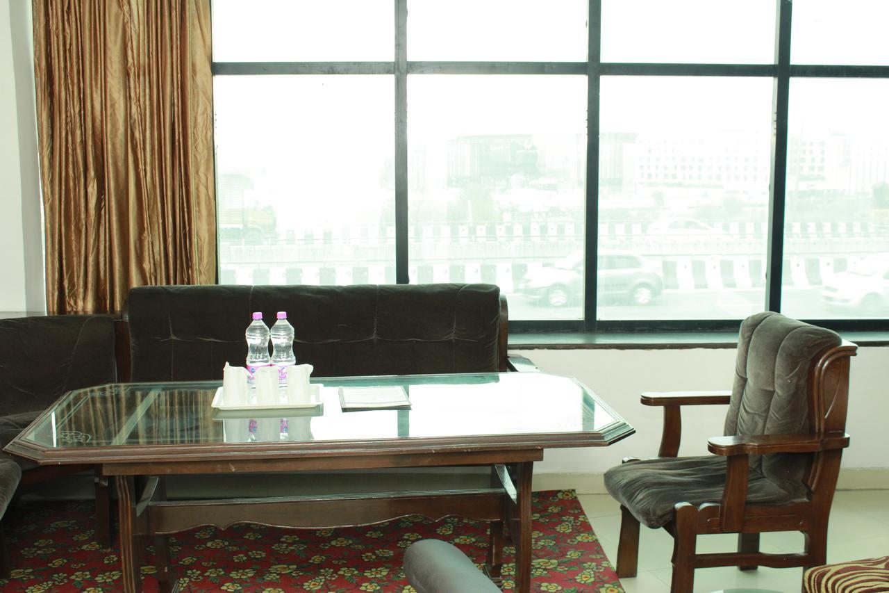 Airport Hotel Port View New Delhi Phòng bức ảnh